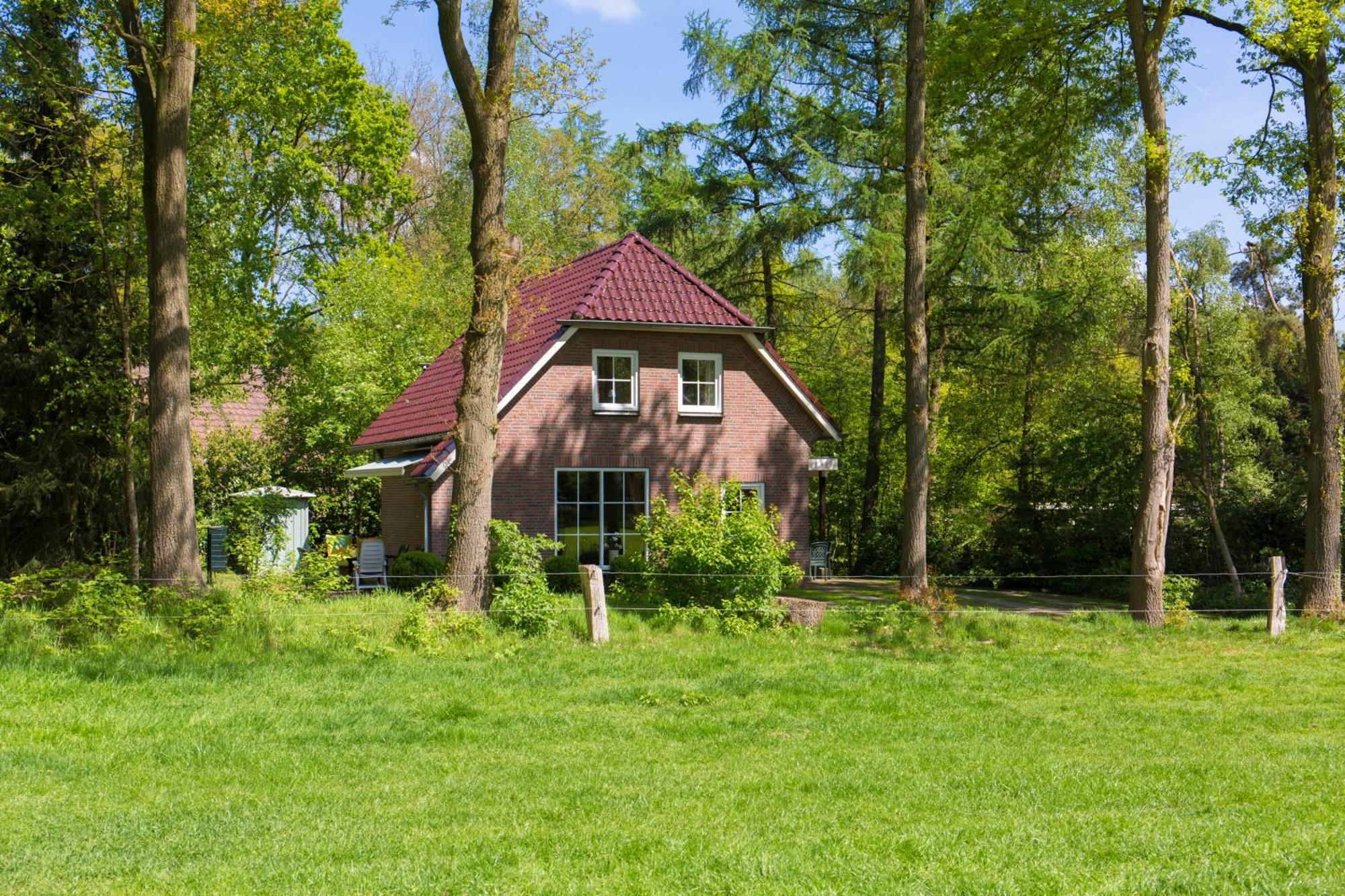 Bungalowpark Bij De Bronnen Nutter Buitenkant foto