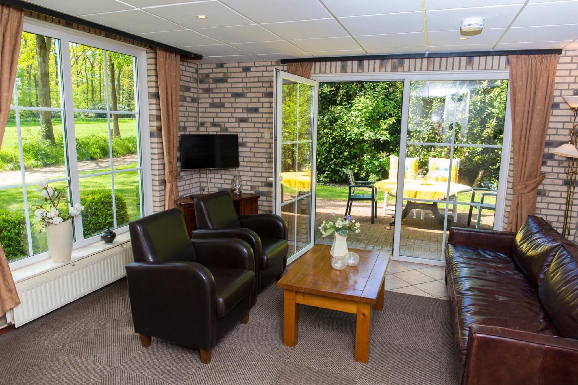 Bungalowpark Bij De Bronnen Nutter Buitenkant foto